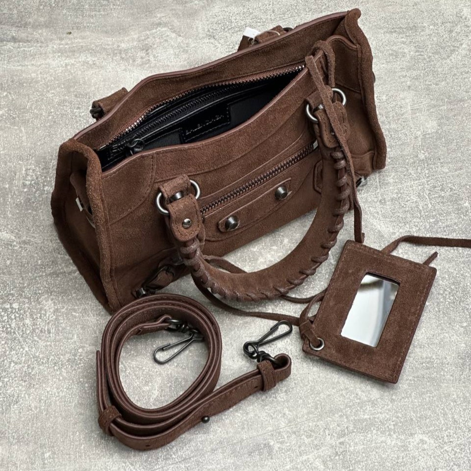 Сумка-мини Balenciaga Le City