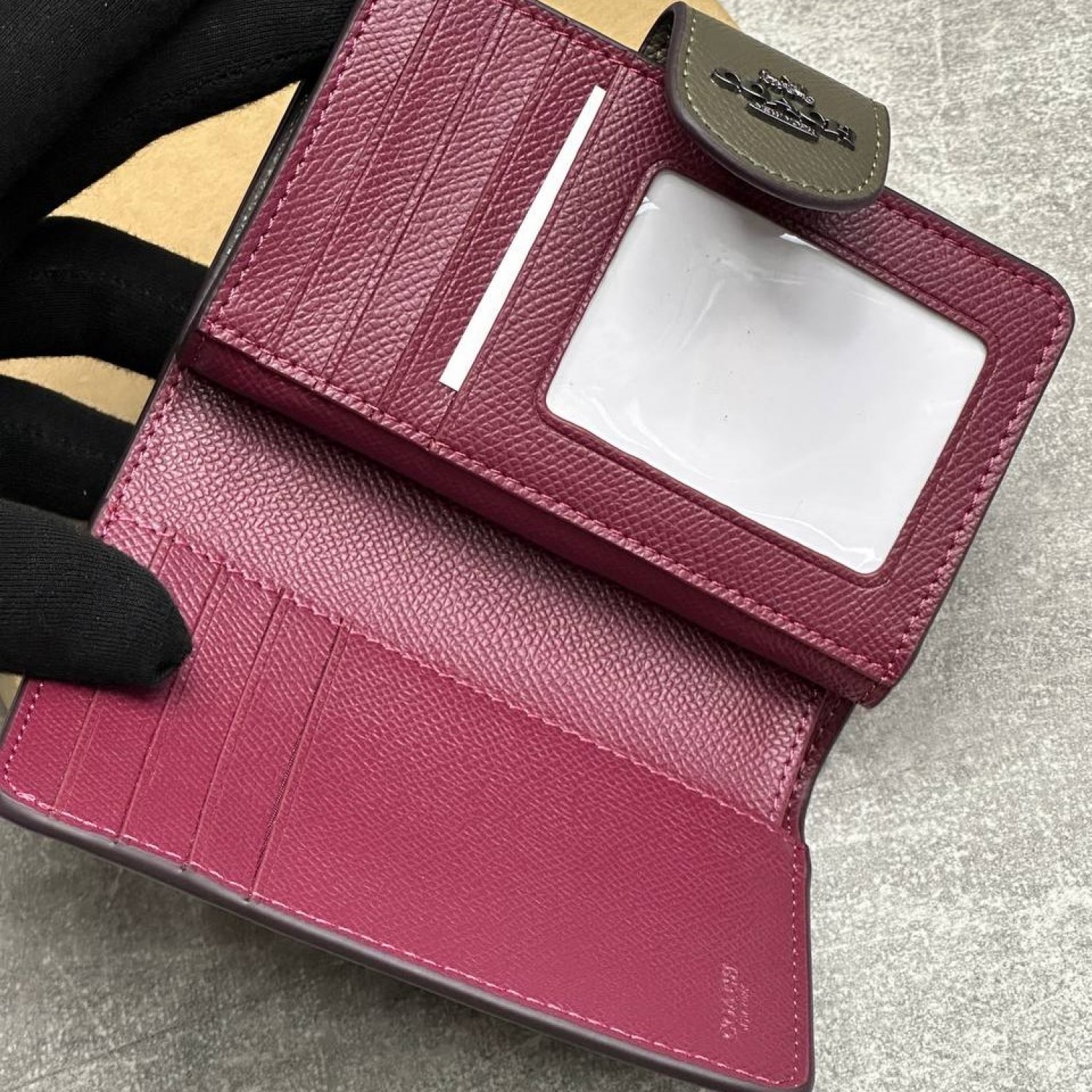 Кошелек COACH Canvas