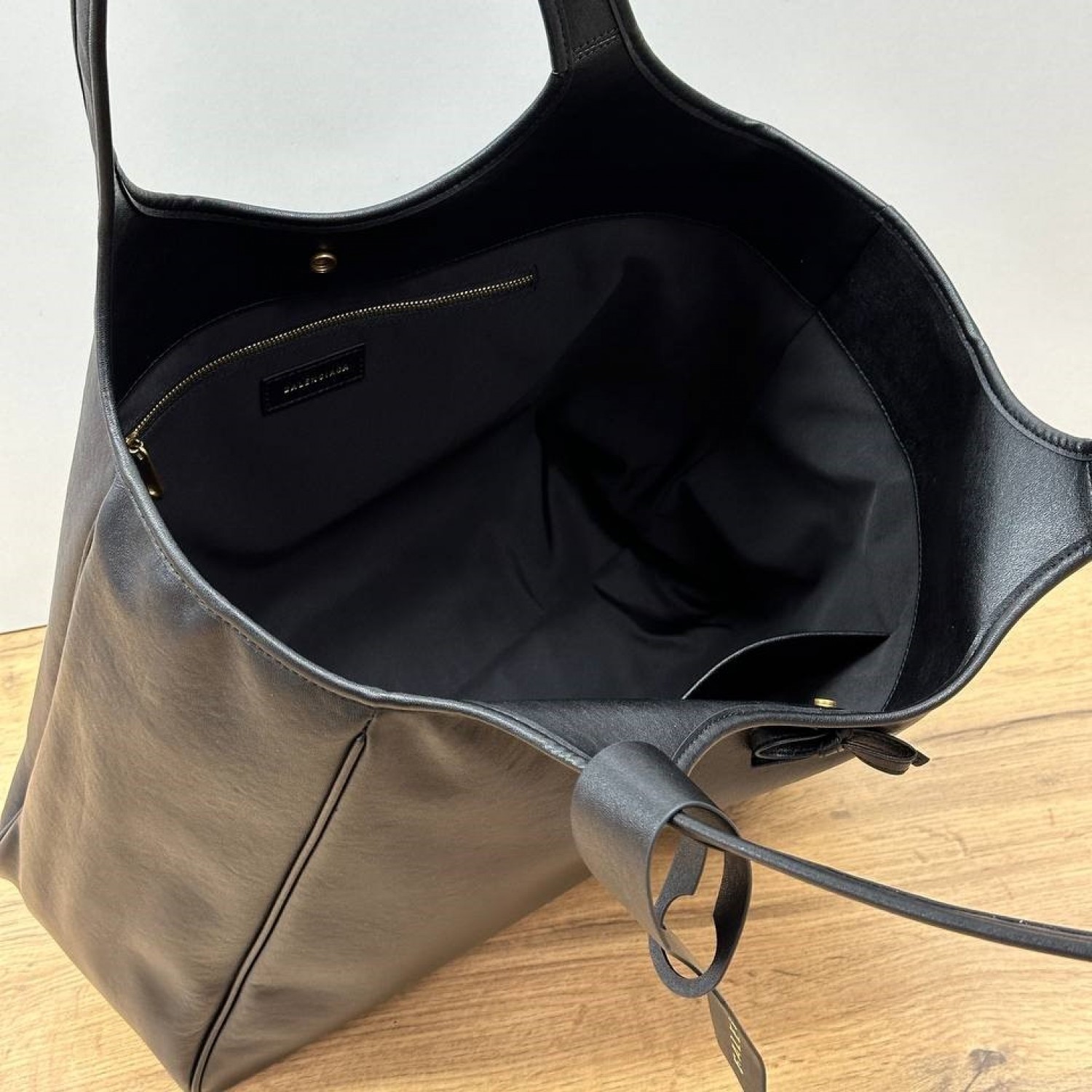 Сумка-тоут Balenciaga  