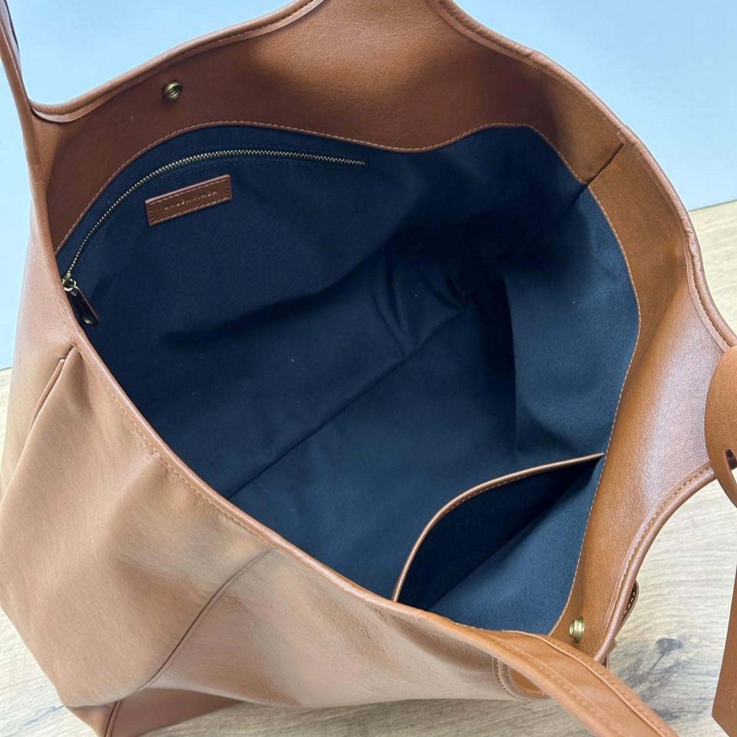 Сумка-тоут Balenciaga  