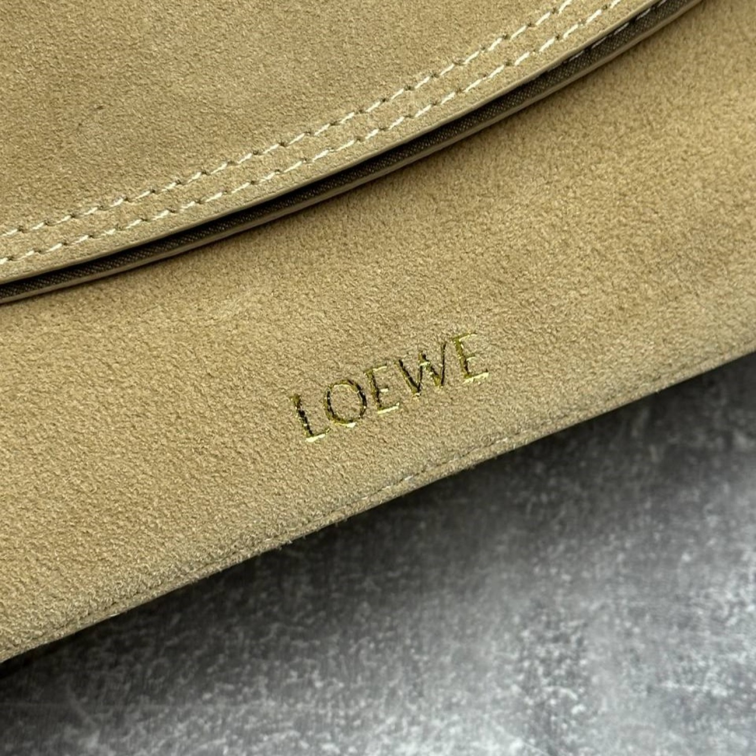 Сумка  LOEWE Ola