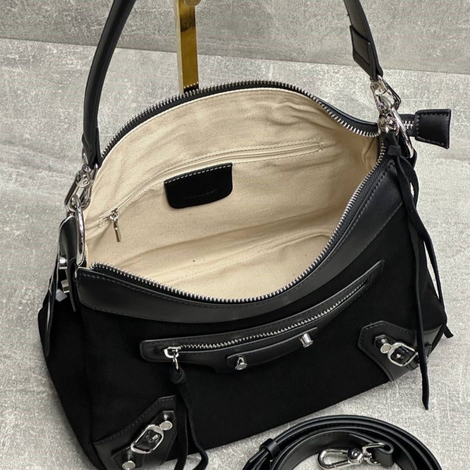 Сумка-мини Balenciaga Le City Moto