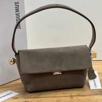 Сумка замшевая Jacquemus Le Rond Carre