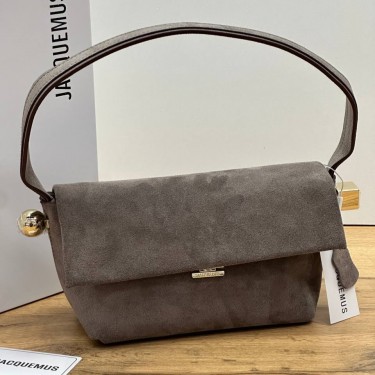 Сумка замшевая Jacquemus Le Rond Carre