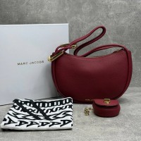 Сумка-хобо  кожаная Marc Jacobs  The Dual