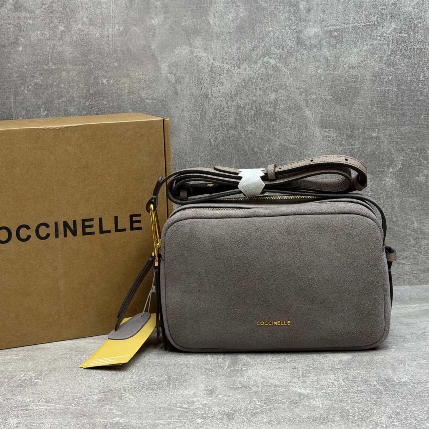 Сумка Кожаная COCCINELLE Malory small