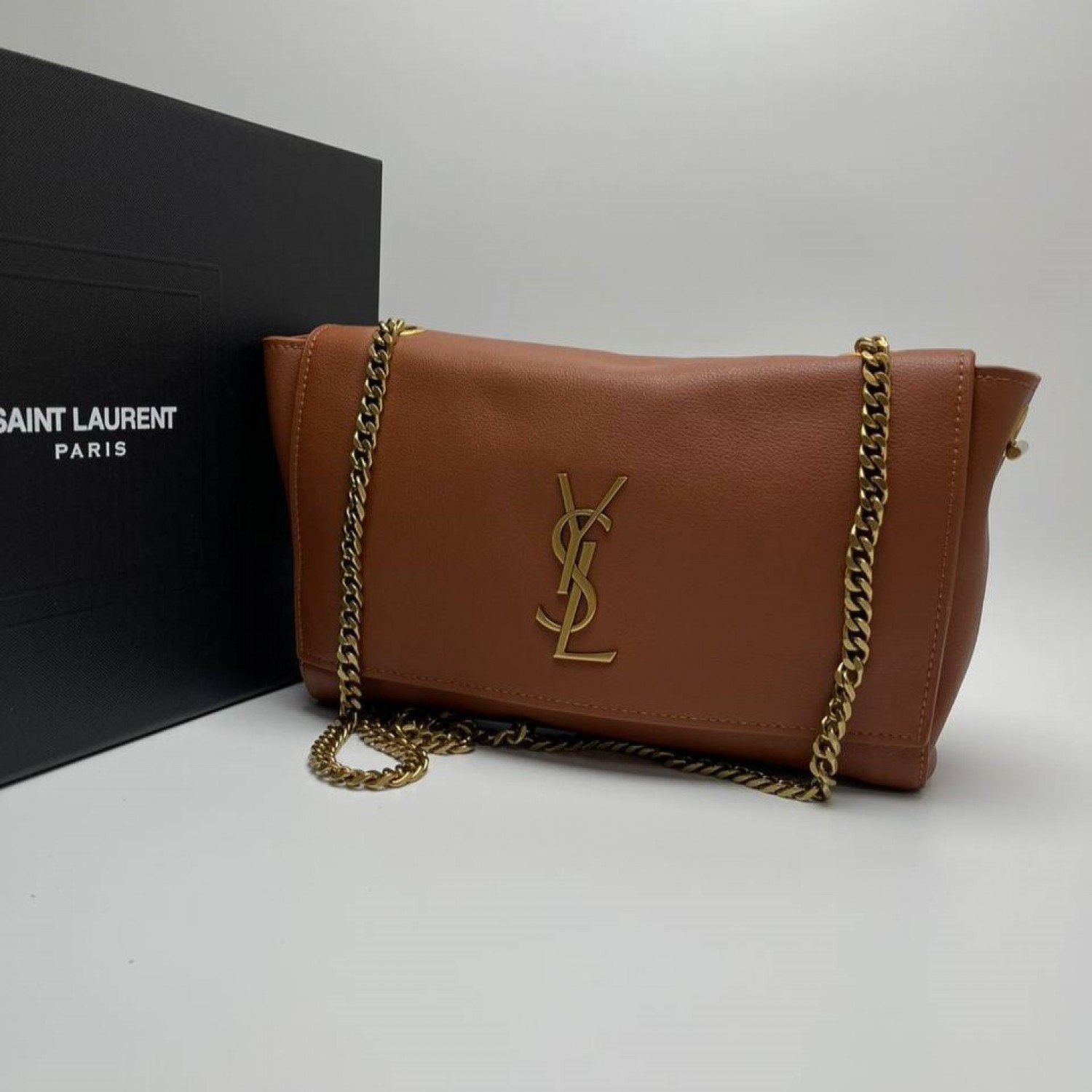 Сумка Saint Laurent LouLou