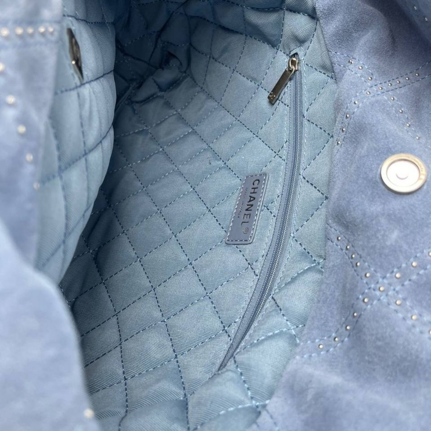 Сумка Chanel 22