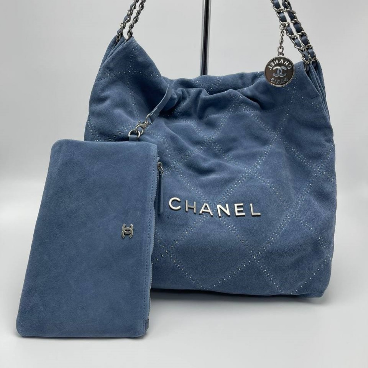 Сумка Chanel 22