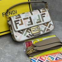 Сумка Fendi Baguette 