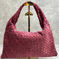 Сумка Bottega Veneta Hop large с плетением 