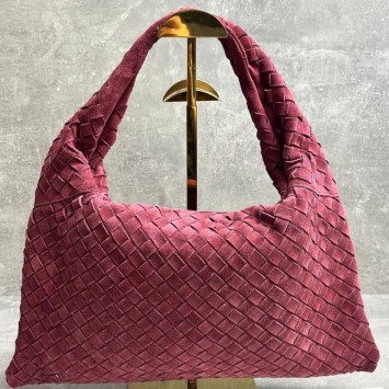Сумка Bottega Veneta Hop large с плетением 