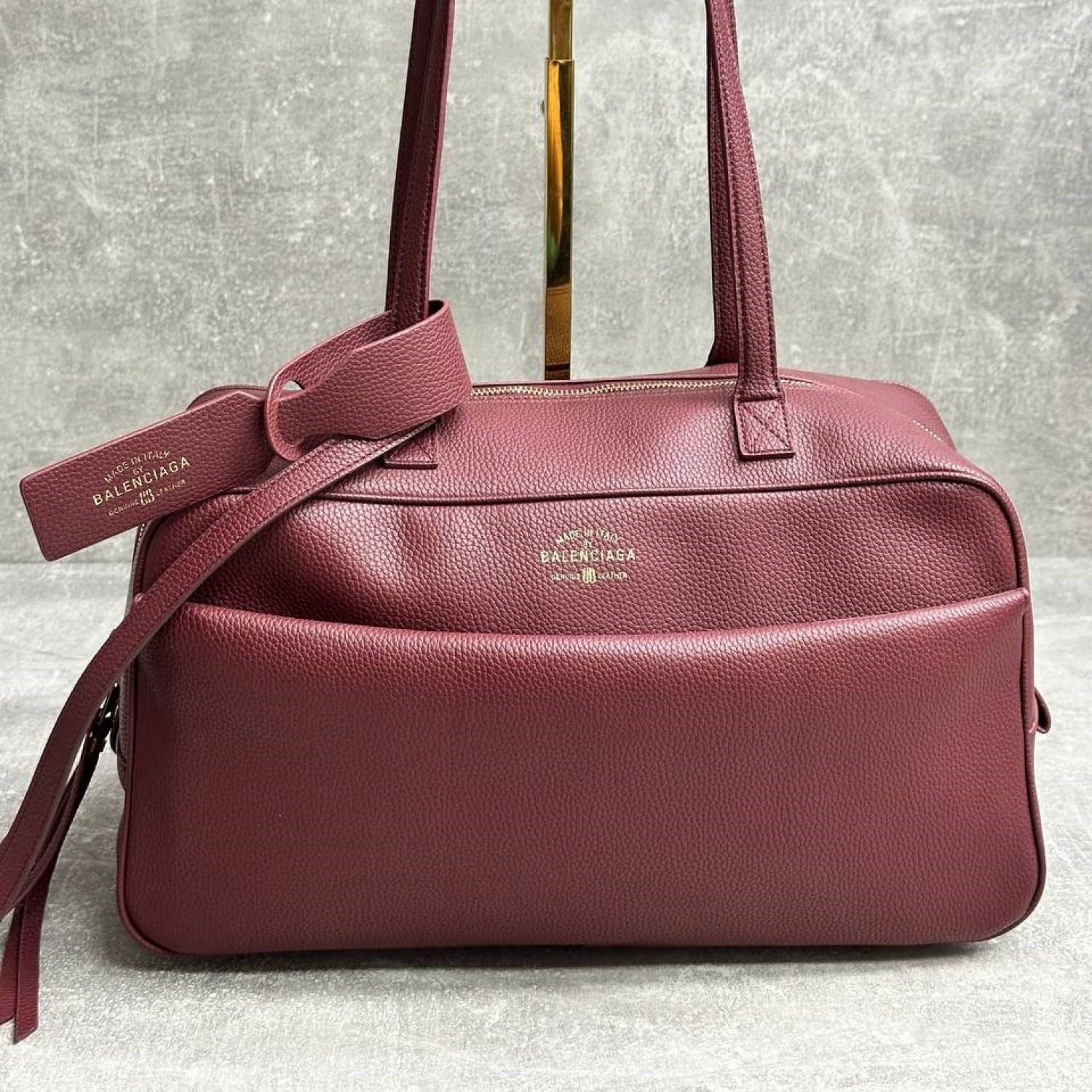 Сумка Balenciaga Carrie