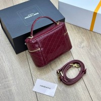 Сумка Saint Laurent Vanity
