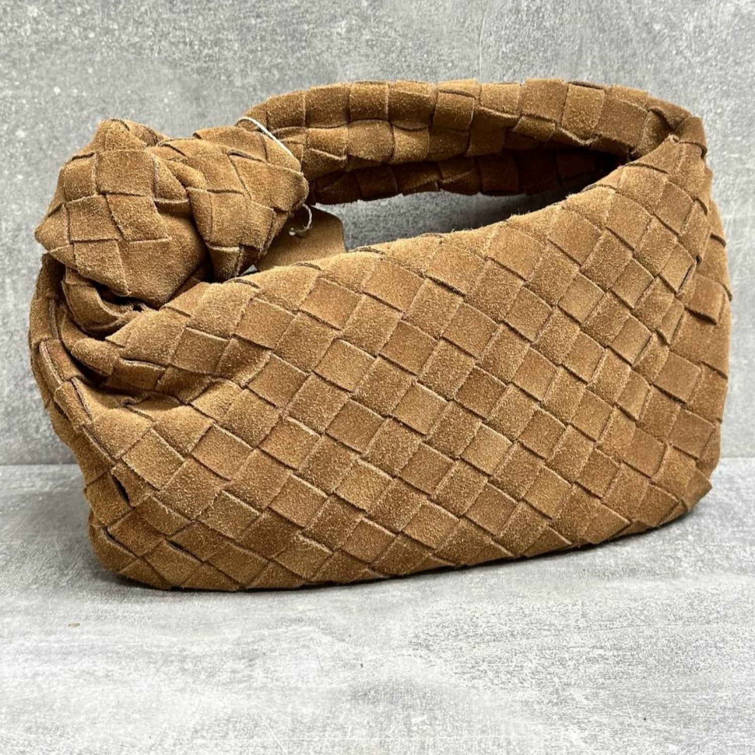 Сумка Bottega Veneta  jodie  с плетением 