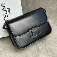 Сумка Celine  Triomphe Classique