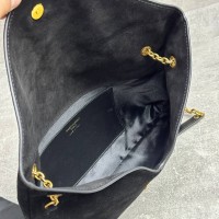 Сумка Saint Laurent Cassandre 