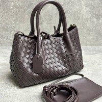 Сумка Bottega Veneta с плетением 