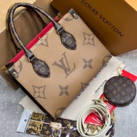 Сумка-тоут Louis Vuitton OnTheGo MM
