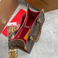 Сумка-тоут Louis Vuitton OnTheGo MM