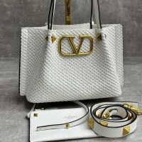 Cумка-тоут Valentino Garavani Midi