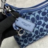  Сумка COACH Juliet Midi