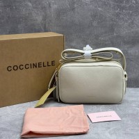 Сумка Кожаная COCCINELLE Malory