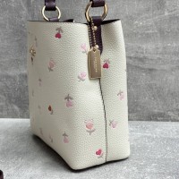 Сумка Coach Field Tote