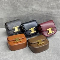 Сумка Celine  Triomphe Mini
