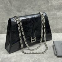 Сумка Balenciaga Crush