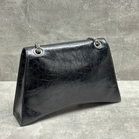 Сумка Balenciaga Crush