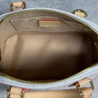 Сумка-кроссбоди Louis Vuitton  Monogram Alma BB