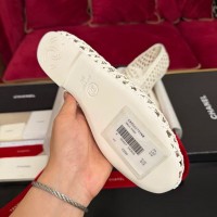 Шлепанцы Chanel  кожаные с открытой пяткой