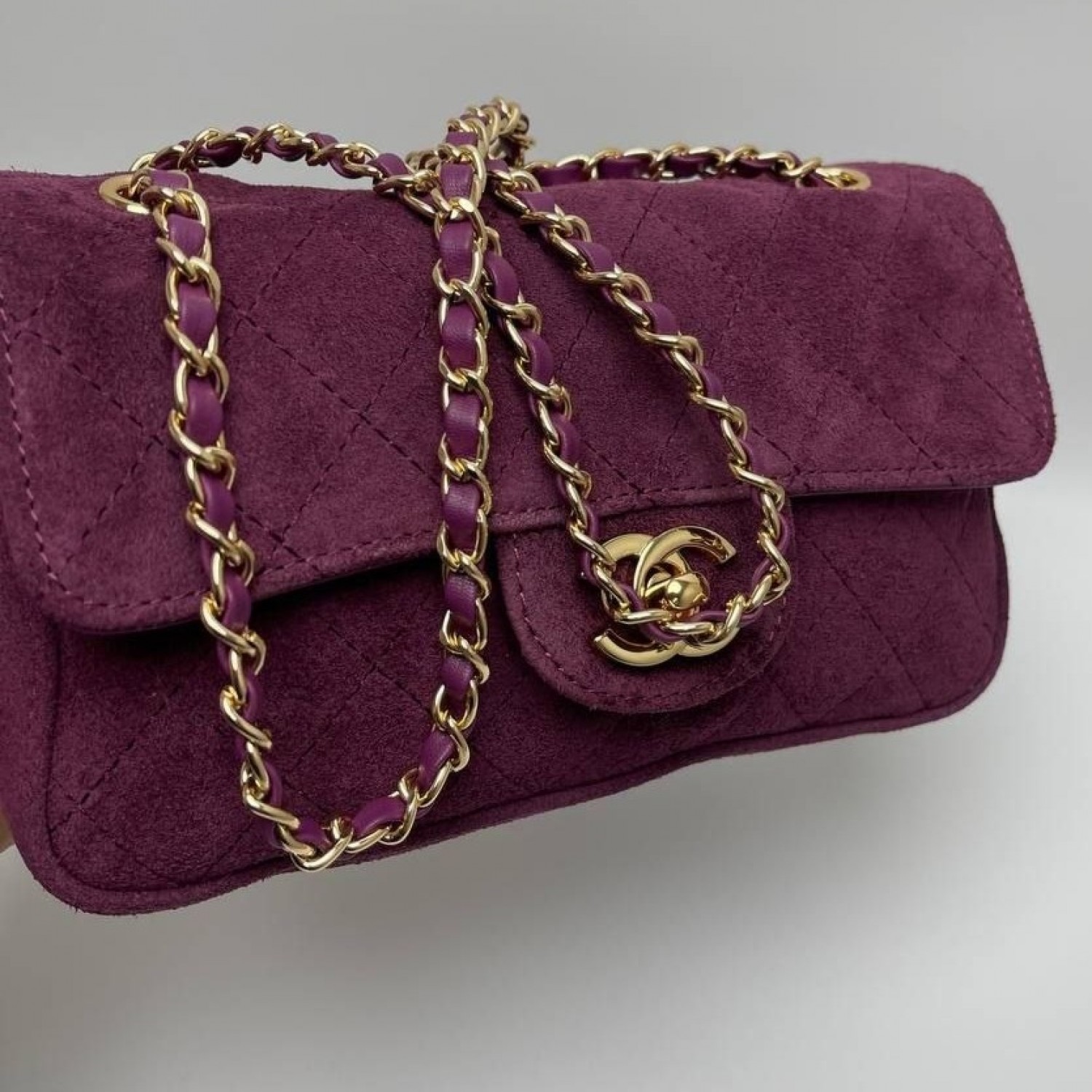 Сумка конверт Chanel из замши