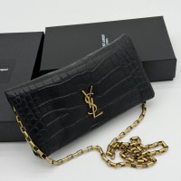 Клатч Saint Laurent KATE clutch in grain de poudre leather