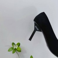 Туфли-лодочки Prada с культовой пряжкой PREMIUM качества