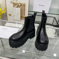 Ботинки Balenciaga Women's Strike Platform Bootie