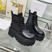Ботинки Balenciaga Women's Strike Platform Bootie