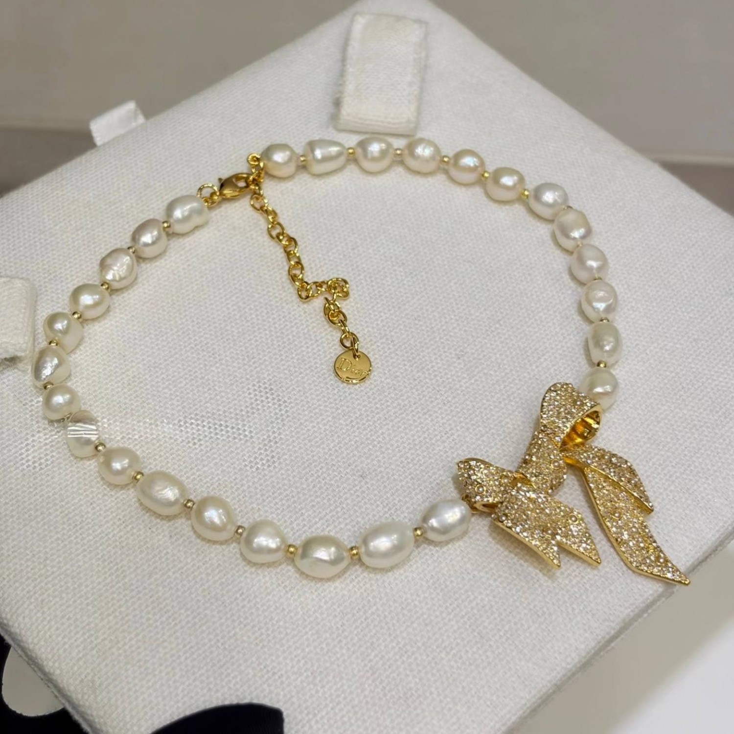 Чокер Dior с жемчугом