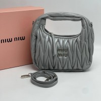 Сумка кожаная Miu Miu Wander