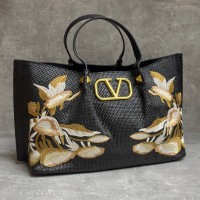 Cумка-тоут Valentino Garavani