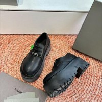 Лоферы дерби Balenciaga Strike Platform 