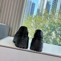 Лоферы дерби Balenciaga Strike Platform 