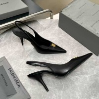 Туфли Balenciaga с открытой пяткой