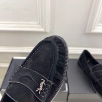 Лоферы мокасины YSL LE LOAFER supple in eel