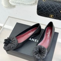 Балетки Chanel на плоской подошве