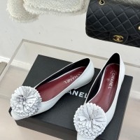Балетки Chanel на плоской подошве