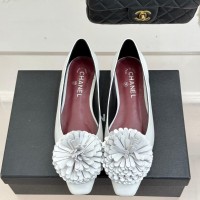 Балетки Chanel на плоской подошве