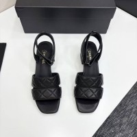 Босоножки Chanel на каблуке