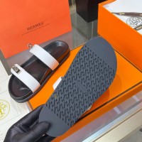 Шлепанцы Hermes June